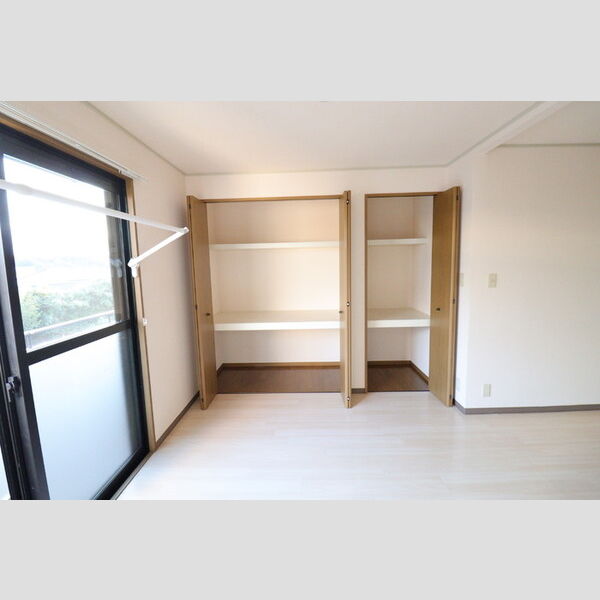 グリーンコーポラス 収納