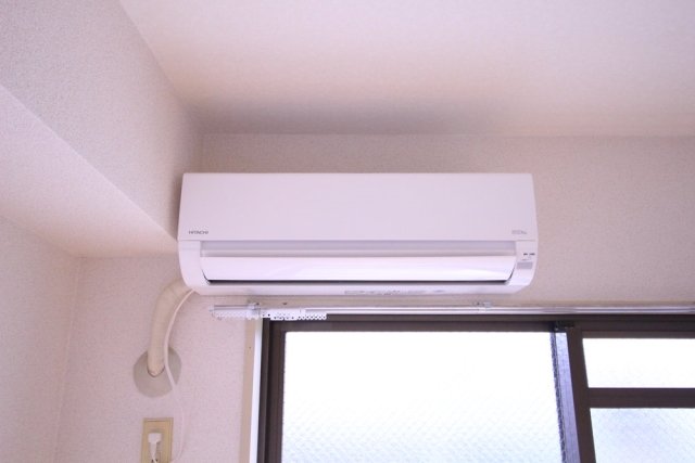 ハイタウン明大前2階 エアコン