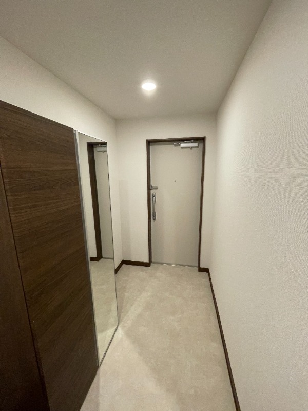 ティーリミテッド2階 玄関