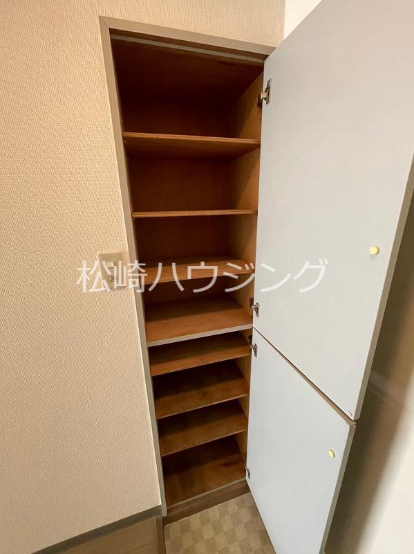 サンアベニュー 玄関