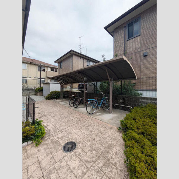クレアール　B 駐輪場
