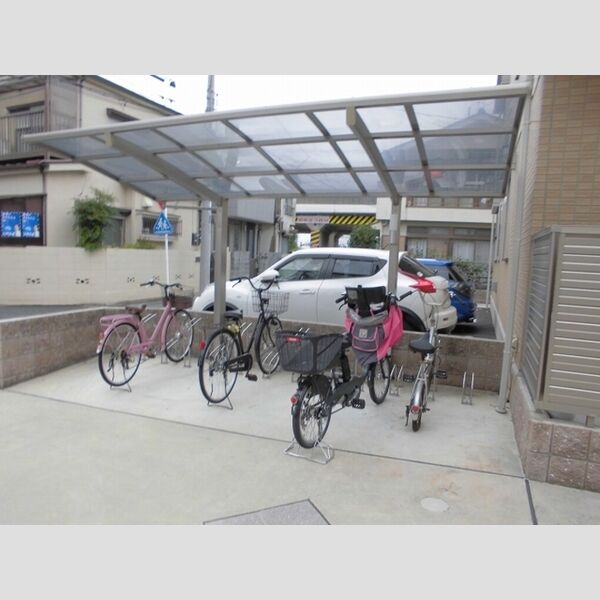ソラーナ　Ⅰ202号室 駐輪場