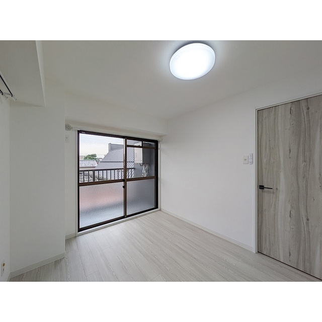 サングレース光ヶ丘302号室 内観