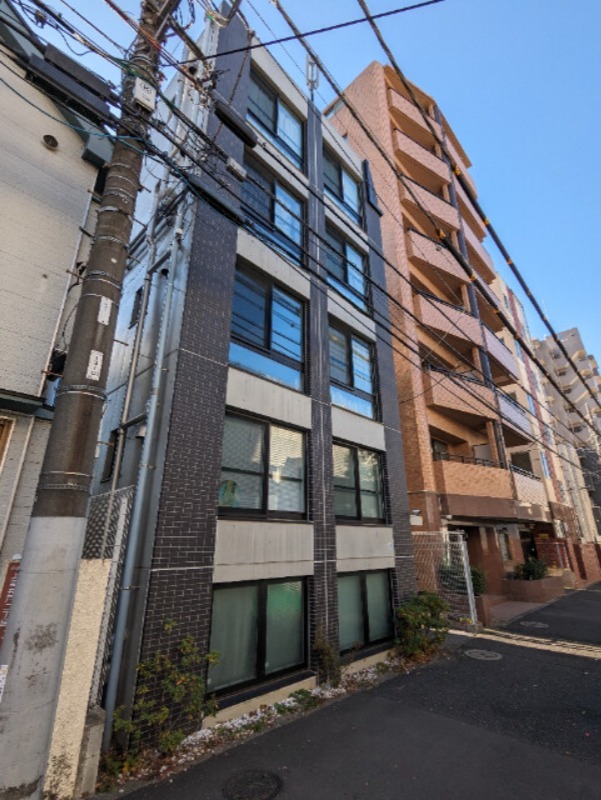 CREAL高井戸4階 外観