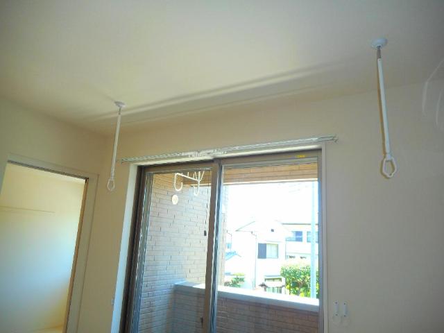 オーヴィラージュ201号室 室内物干