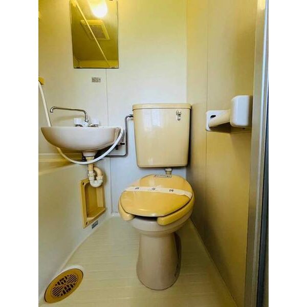 コロネェード大宮 トイレ