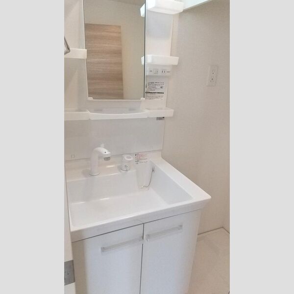 ハイクレア篠崎 洗髪洗面化粧台