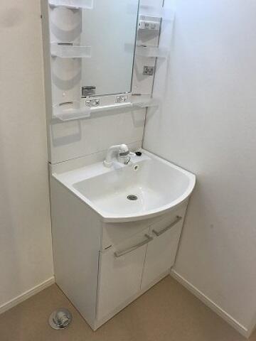 アテナータ 洗面