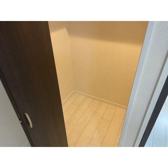 セレンディピティ田端102号室 内観