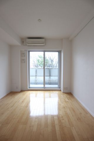 プラウドフラット王子神谷204号室 ※参考写真