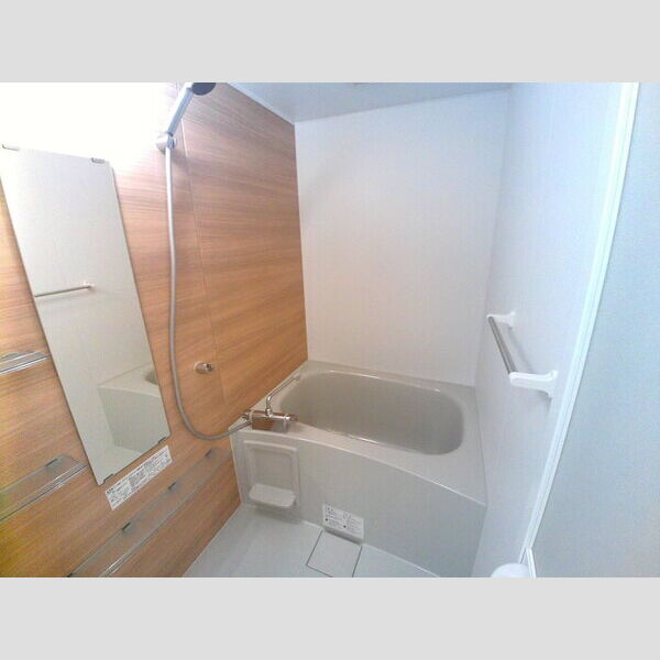 メゾン ド プランドール 浴室