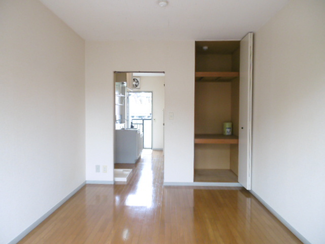 ウイングヴィラ0101号室 防水板