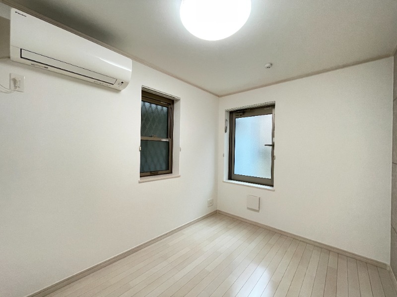 リブ綾瀬2階 リビング