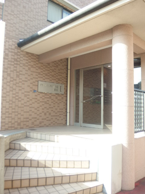 プラム・ブラッサム池の端　壱番館0302号室 エントランス