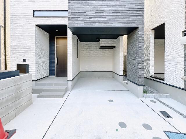 太田窪（南浦和）戸建て３号棟 駐車場