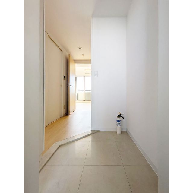 アーデン町田1406号室 玄関