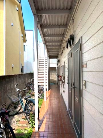 ベルエアー高井戸101号室 ロビー