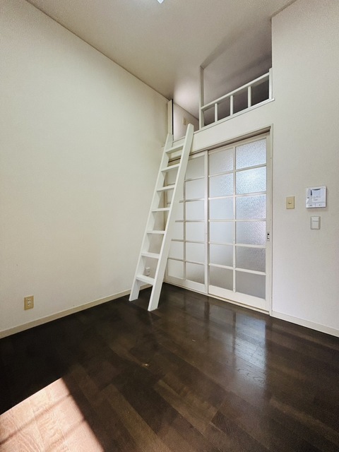 ジュネパレス鎌倉第３0102号室 null