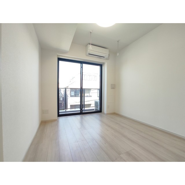 プレール・ドゥーク中野富士見町Ⅱ エアコン１基・室内物干し