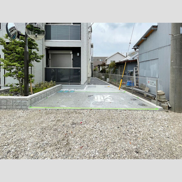 エスペランサ・ルミエール　エスペランサ303号室 駐車場