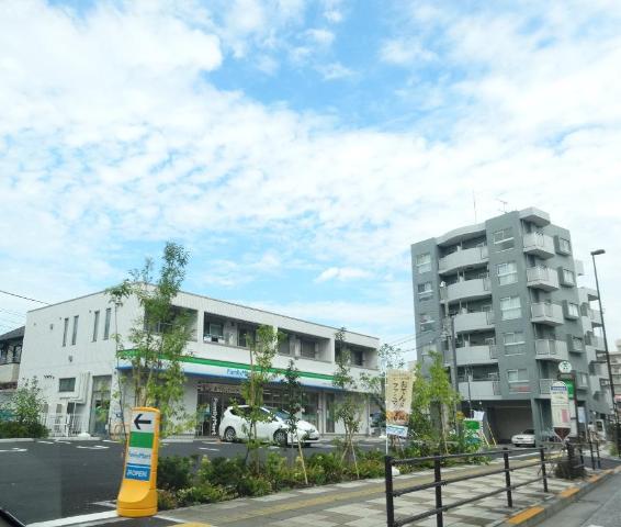 ボッテガノワール ファミリーマート舎人一丁目店まで291ｍ