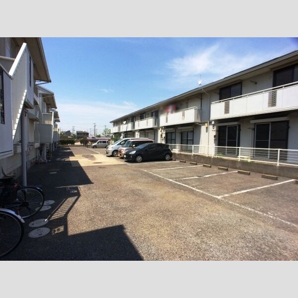 ポテト206号室 駐車場