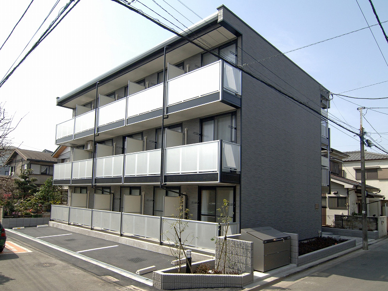 レオパレスＷＩＮＧの外観画像