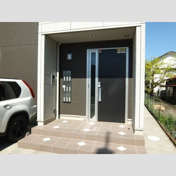 ハイツMEGUMI エントランス