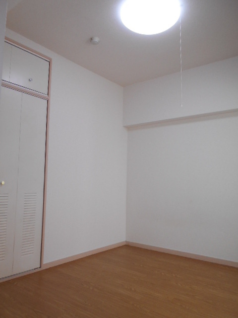 ラ・クラッセ西寺尾0211号室 ☆洋室4.5帖☆