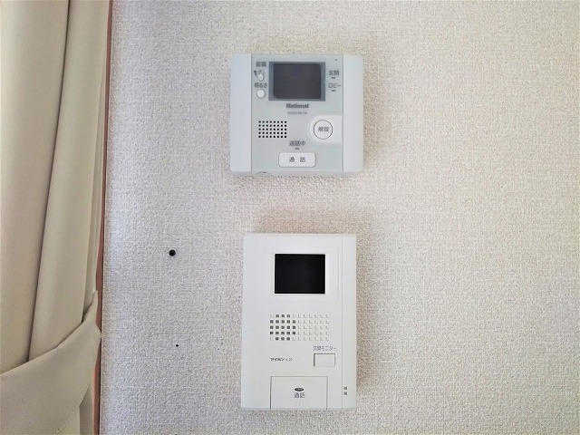 レオパレスエスペランサ203号室 モニター付インターホン