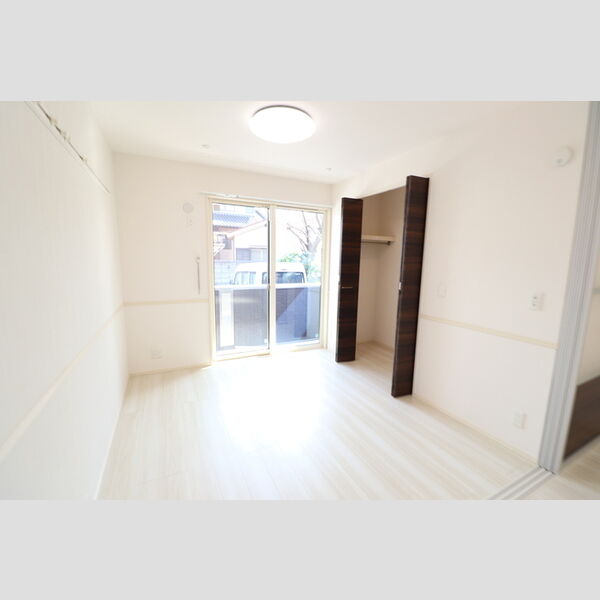 ルミエール(入間)102号室 洋室