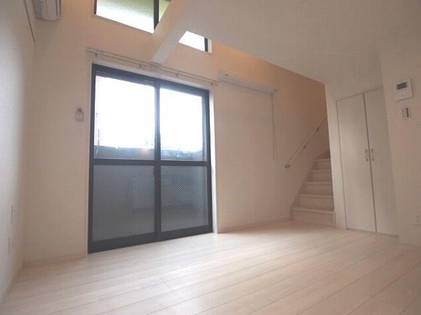 Ｃｈｅｎｅ八千代台1階 バルコニー完備　ネット無料