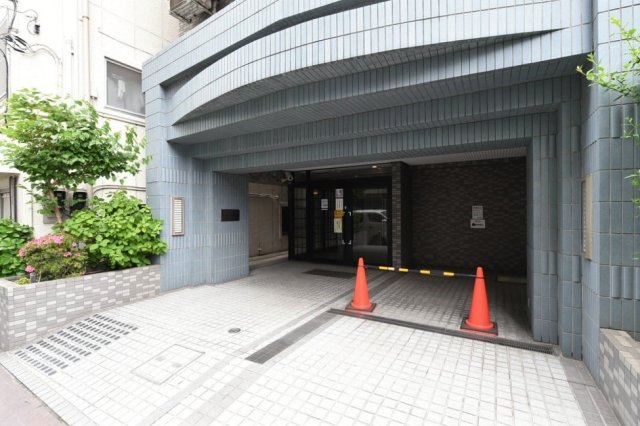 ネオマイム横浜台町10階 エントランス