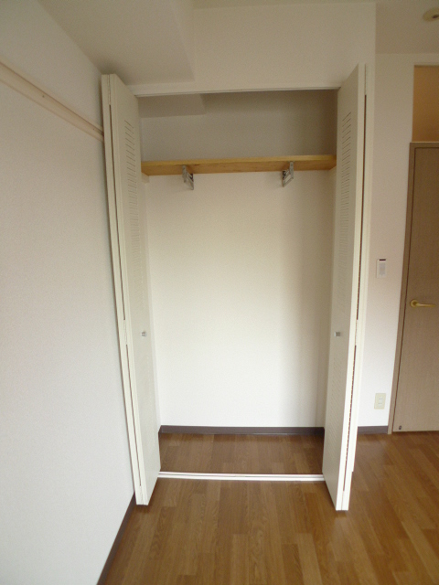 パレスオオハク 収納