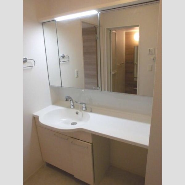 グランドパレス 洗髪洗面化粧台