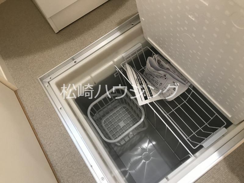 シティネクスト中野 床下収納