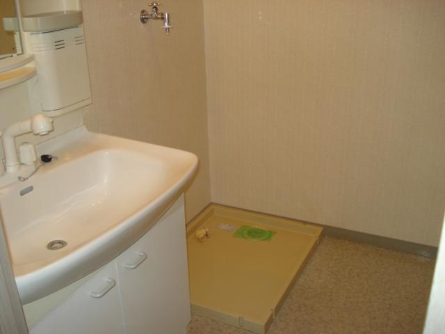 アメニティプレイス00403号室 洗濯機置場