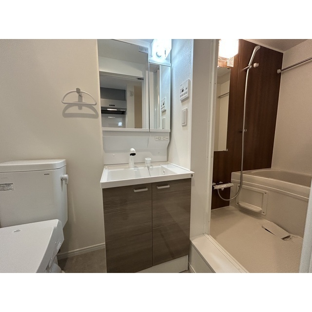 MQuarto与野103号室 内観