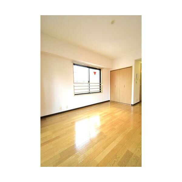 M-1ビル403号室 リビング