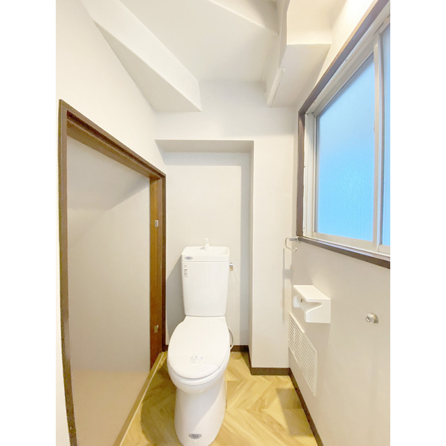 関根ビル トイレ