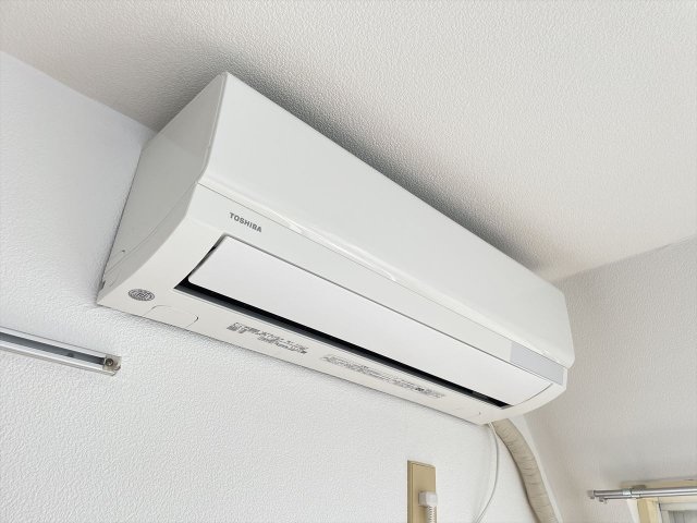 スカイコート下北沢504号室 エアコン