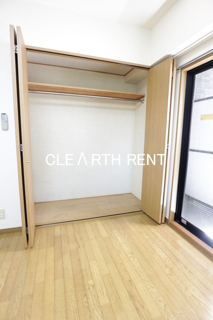 クオーレ目白台5階 大きめ居室クローゼット