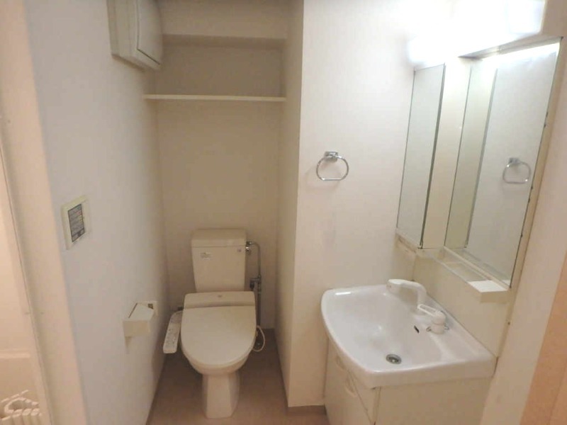 レガスタ東向島 洗面