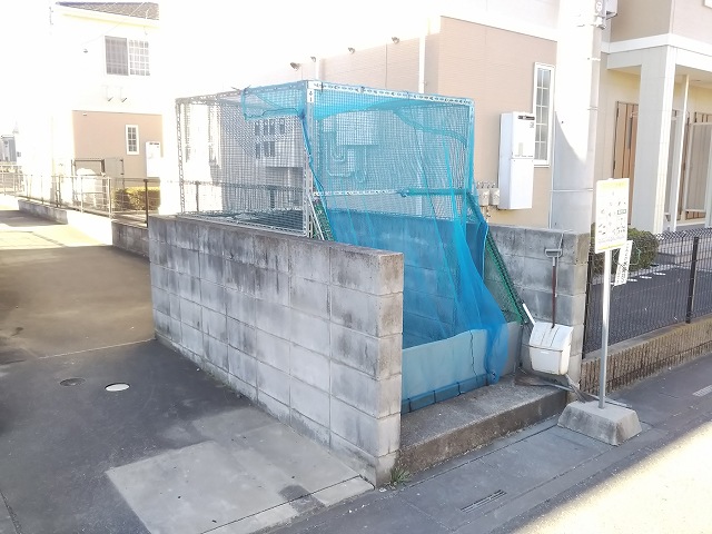 レオパレスサンパティーク101号室 ゴミ置き場