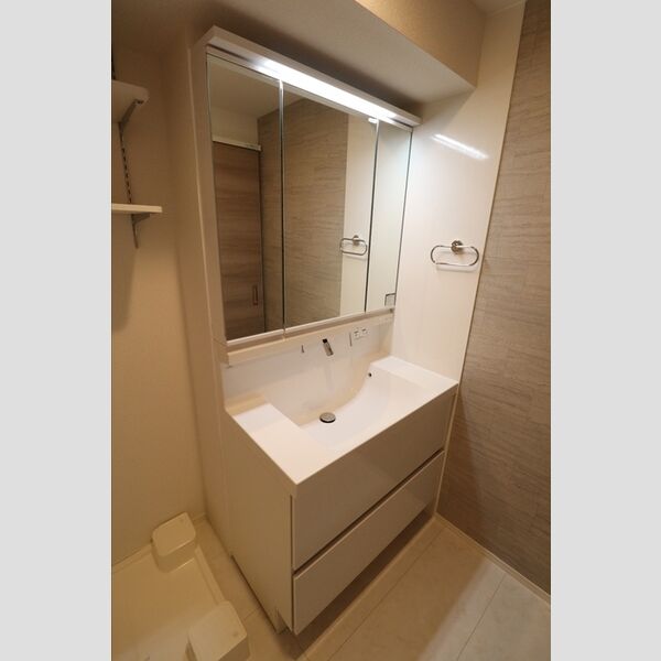 アヴァンス八潮A203号室 洗髪洗面化粧台