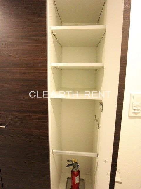 コンシェリア新橋 ＭＡＳＴＥＲ’Ｓ ＶＩＬＬＡ14階 大容量のシューズクローゼット/靴以外の収納にも便利です