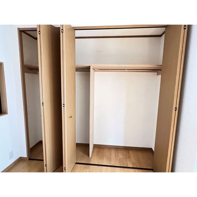 中町２丁目戸建 収納多数！