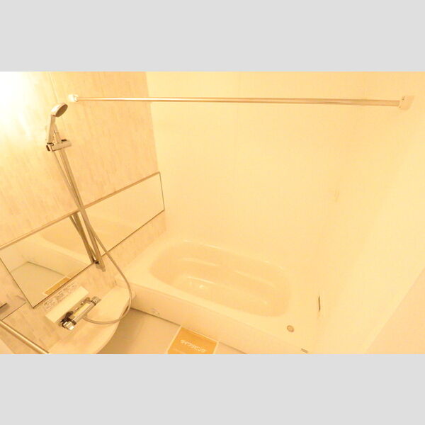 ルミナーレ 追い焚き給湯機能付き浴室