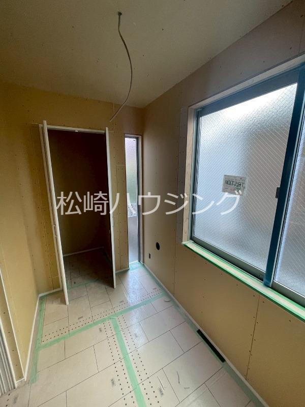 AW中野松が丘1階 内観