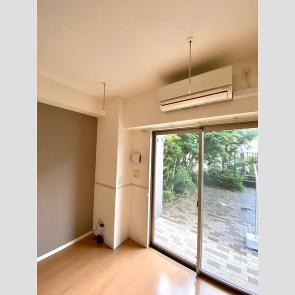 Haleakala岡本101号室 室内物干し